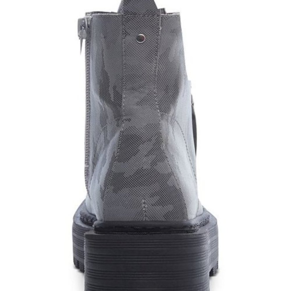 NEW  Madden Girl Mash Flatform Combat Boots - Picture 8 of 15